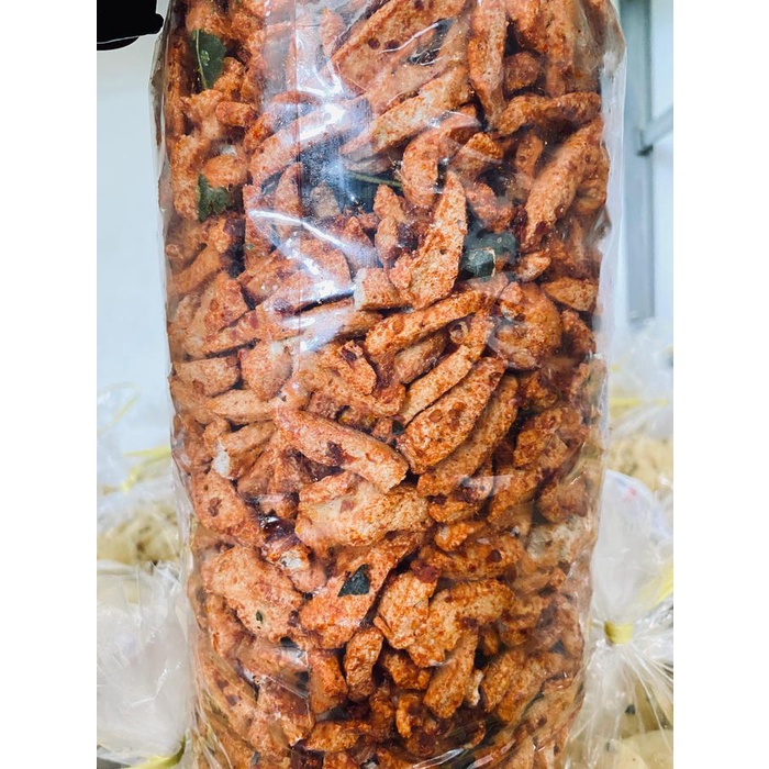 

570 GRAM BASRENG PEDAS DAUN JERUK CIKRUH PEDAS RENYAH PEDAS JAJANAN KERING SARI BANDUNG SNACK Food