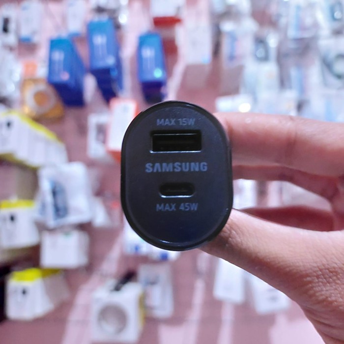 Paling Berkualitas Car Charger Dual Port 45W + 15W Fast Charging Type C To C