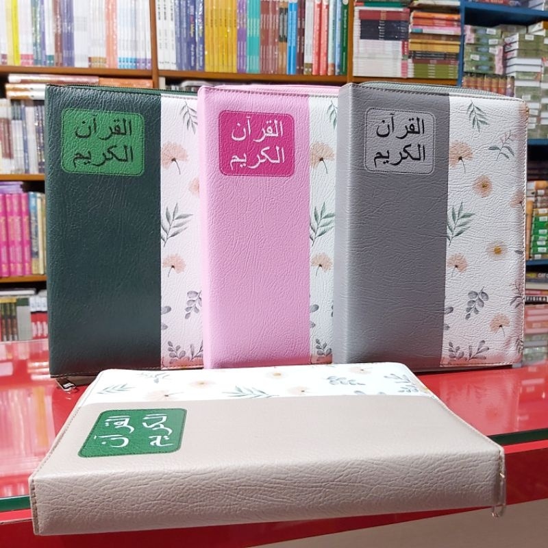 

IK! SAMPUL saja - Cover Al Quran A5 / 21x15x3 cm - Sarung Quran Resleting ANDIN Kulit Sintetis Kalep