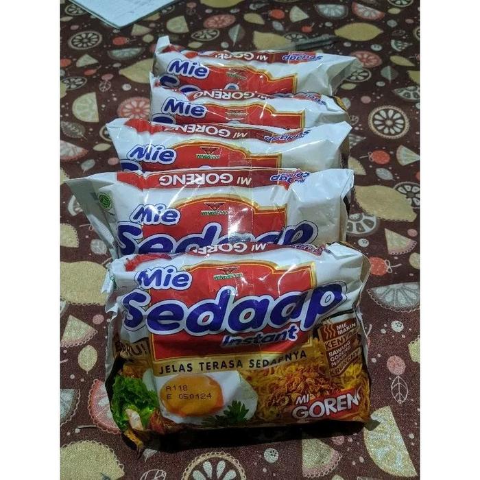 

Ready Paket Isi 12 Mie Sedaap Goreng