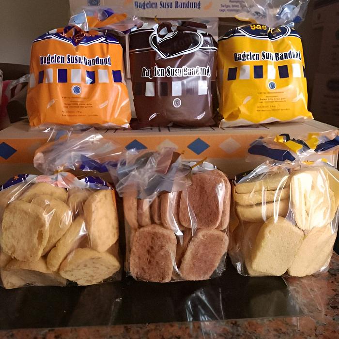 

HJK roti kering bagelen 1 dus isi 4 kantong Coklat bukan Frozen coklat Kacang Maryam Camilan Food