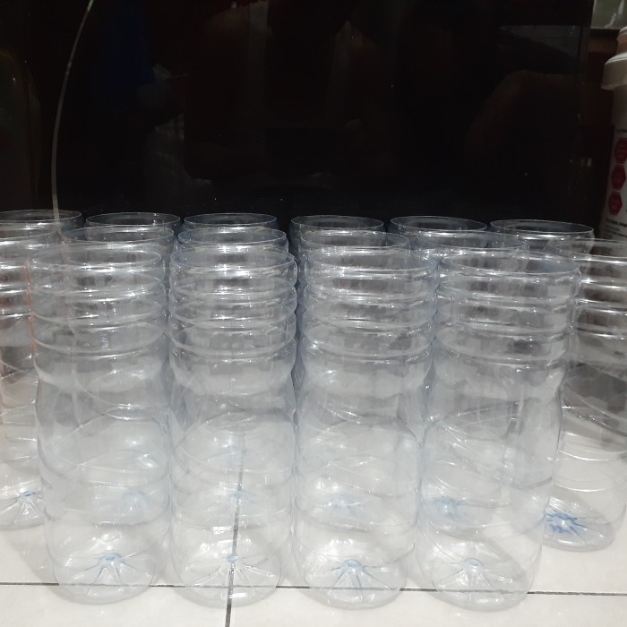 botol aqua bekas 1,5 liter (ren cupang) Kode 817