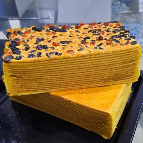 

Lapis Legit Kismis 17x8 Makanan Camilan Murah Enak Legit Nikmat