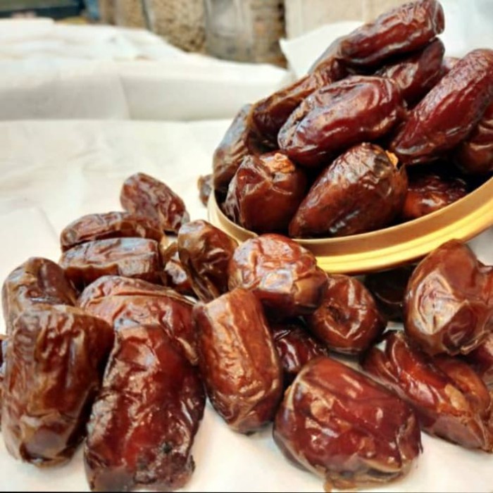

KURMA MESIR GOLDEN VALLEY 1KG / KURMA MURAH