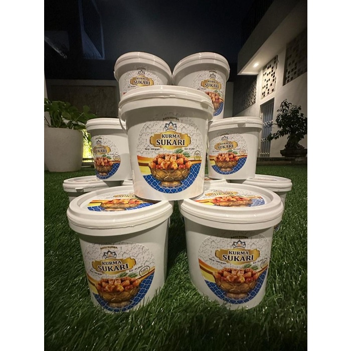 

terlaruis kurma arab ruthob sukkari sukari ember 850gr