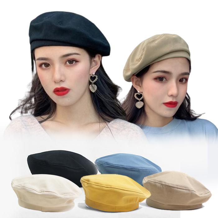 Yarra Topi Baret Korea Wanita Dewasa Gaya Retro Octagonal Putih Biru Kuning Hitam Fashion Outfit