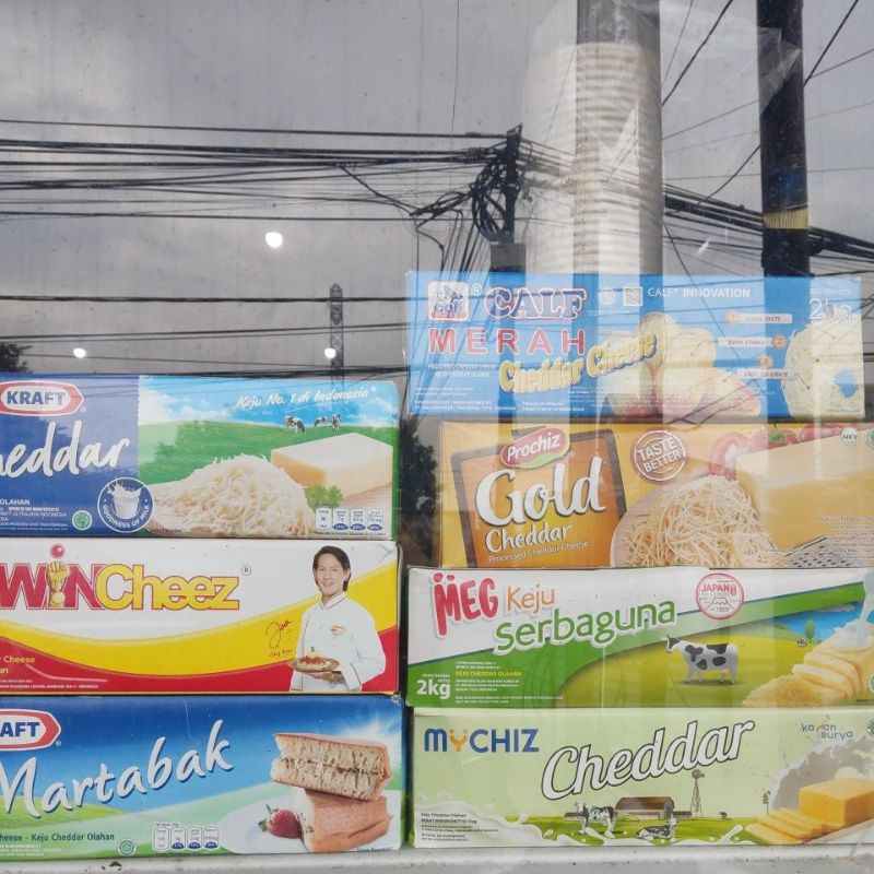

Keju Cheddar Potong MURAH repack , Kraft , Wincheez, Calf merah meg dan lain2