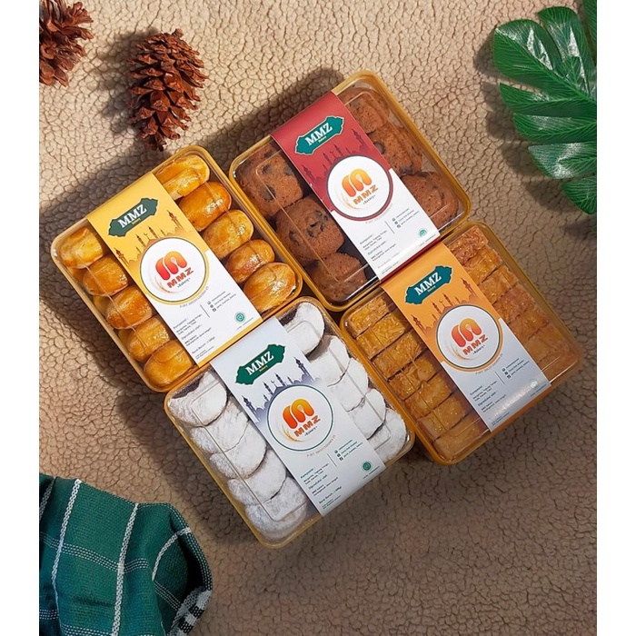 

Mumtaz Bakery Kue Kering Paket Kue Lebaran Isi 4 Halal