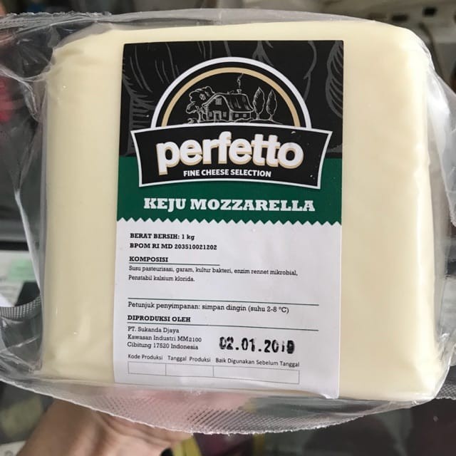 

PROMO Keju Melted Mozarella Perfetto (kemasan pabrik) Asli 1 kg 1000gr