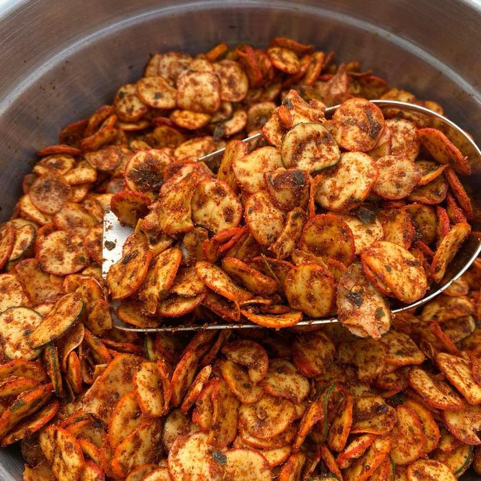 

KERUPUK SEBLAK KERING 1 KG Juragan Lalada Food Snack