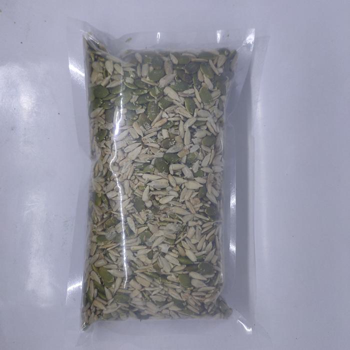 

1000gr Roasted Campuran Pumpkin Seeds & Sunflower Seeds - Panggang
