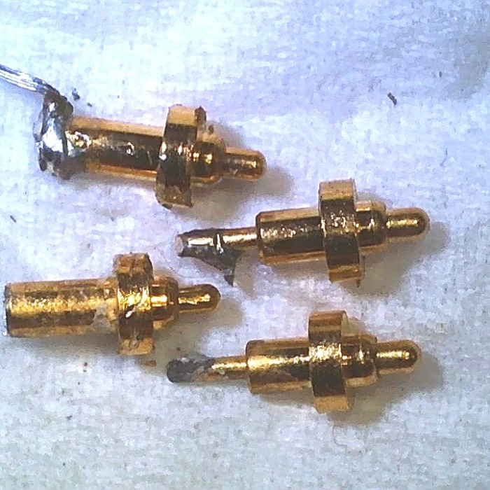 ..... Pin Pogo Lepasan