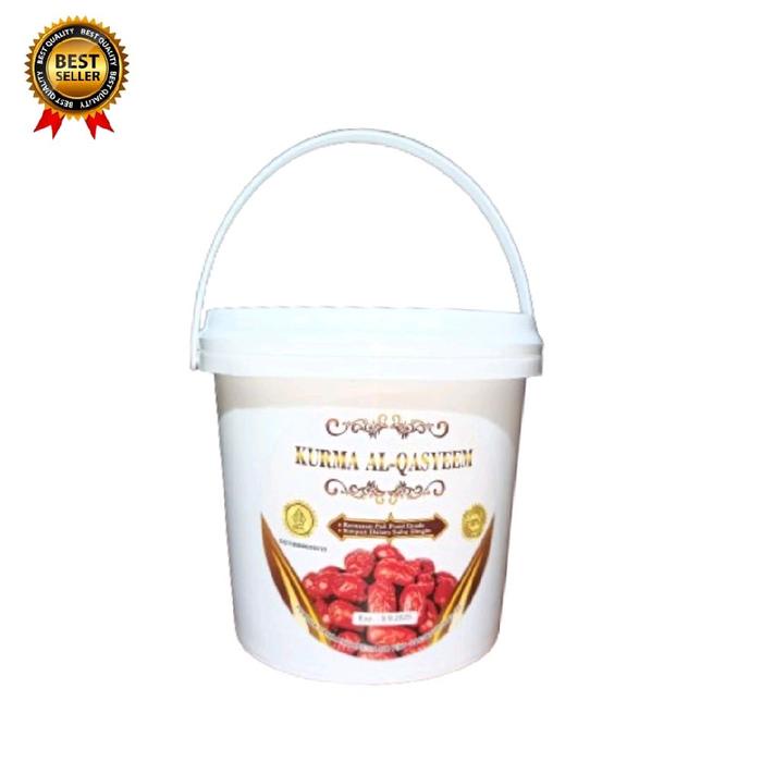 

Paket Murah 2 pcs Kurma Ember Al Qasyeem