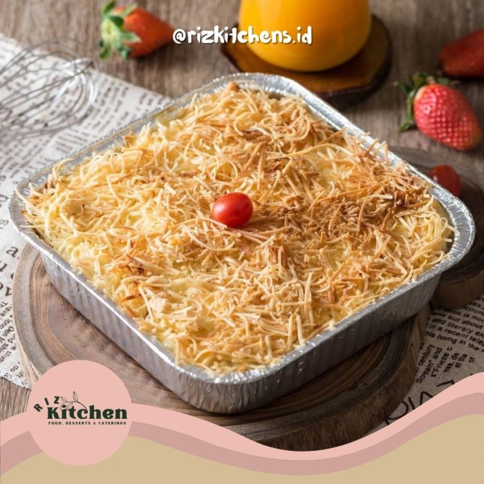 

Promo Terbatas Macaroni Schotel/Makaroni Panggang Smoked Beef Halal Ukuran 20 X 20Cm Aman