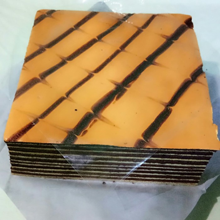 

Lapis legit enak/lapis legit/lapis legit susu/lapis legit spesial