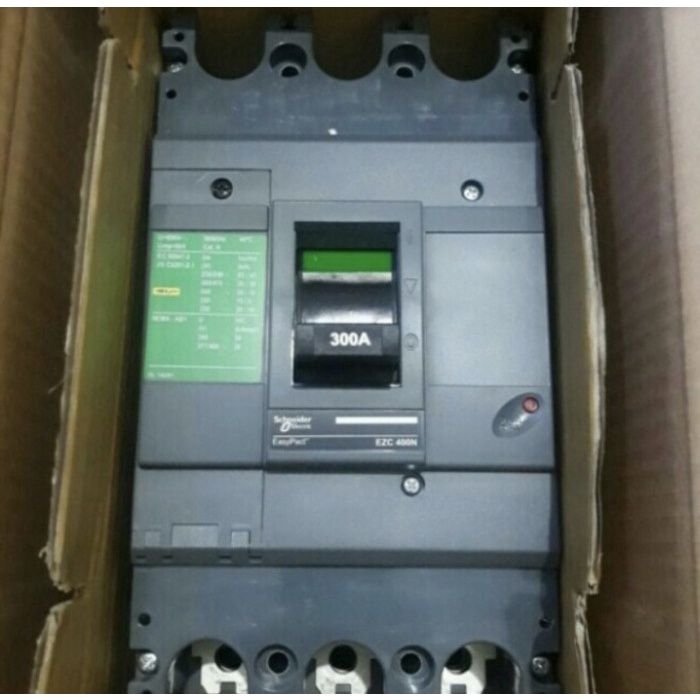 MCCB SCHNEIDER EZC400N 300A 3pole