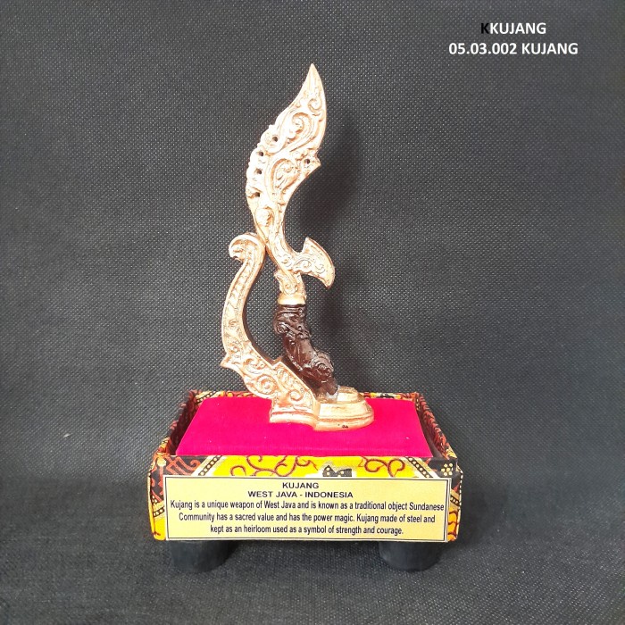 TERUJI MINIATUR SENJATA TRADISIONAL SUNDA KUJANG Model A dan Model B