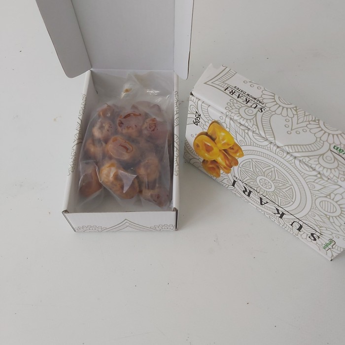 

Kurma Sukari Madinah premium 1kg