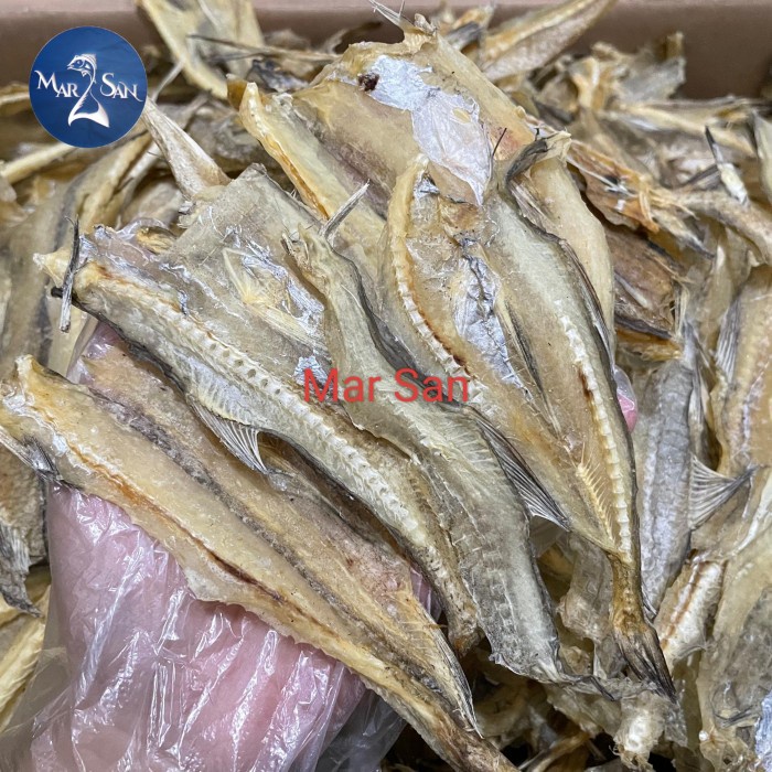 

ikan asin siteng belah tawar super/ jambrong 500 gram