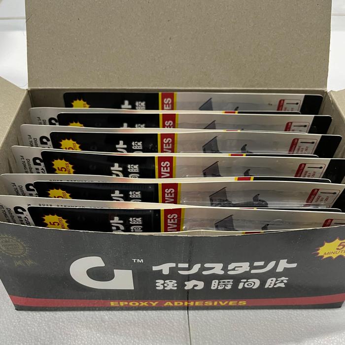 

Ready Stock Plastic Steel / Epoxy Adhesives 1 Lusin (12 Pcs) Lem Plastik Steel Lem Cina Cod