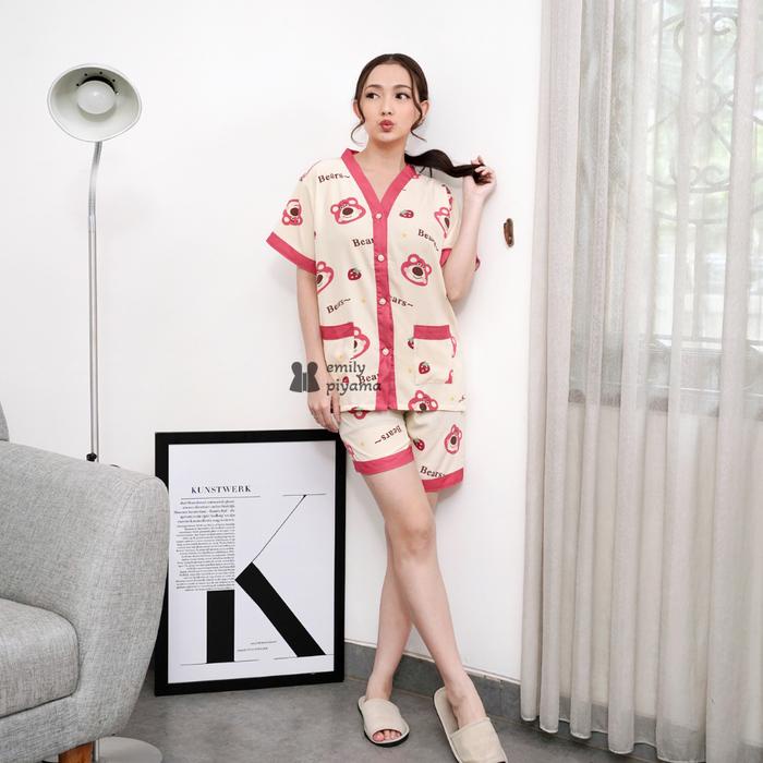 Emily Piyama Baju Tidur Set Piyama Model Lotso B Kancing Depan Premium Pakaian Tidur Wanita Dewasa