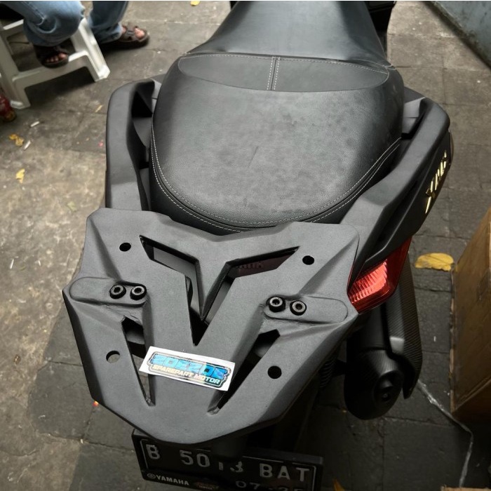 TOP BREKET BOX XMAX BEHEL BOX XMAX BRACKET BOX XMAX DUDUKAN BOX XMAX -