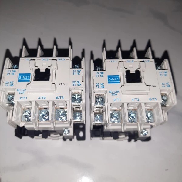 Kontaktor / Contactor Mitsubishi S-N21 Sn-21 Sn 21 Sn21