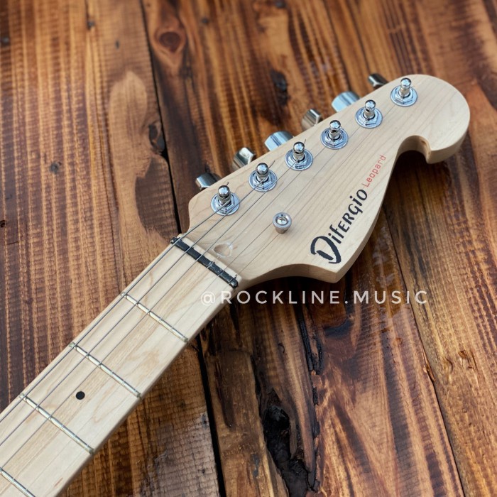 GITAR ELEKTRIK DIFERGIO STRATOCASTER