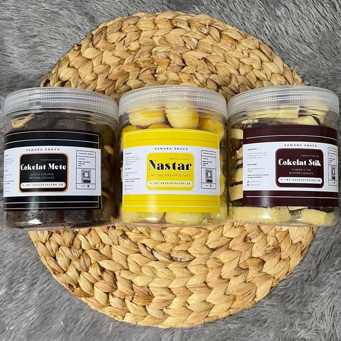 

BARANG TERLARIS PAKET HEMAT2 (Coklat Mede, Nastar, Coklat Stik)