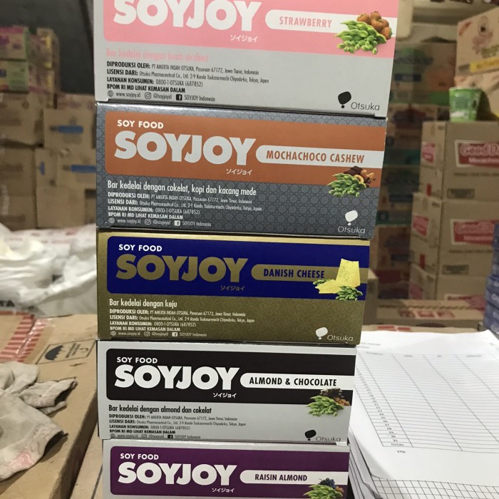 

BARANG TERLARIS Soyjoy almond chocolate/Strawberry/Banana/Raisin almond