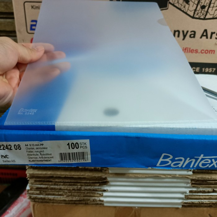 

BARANG TERLARIS Map Bening / L ukuran A4 BANTEX seri 2242 kulit jeruk tebal 0,13 mm
