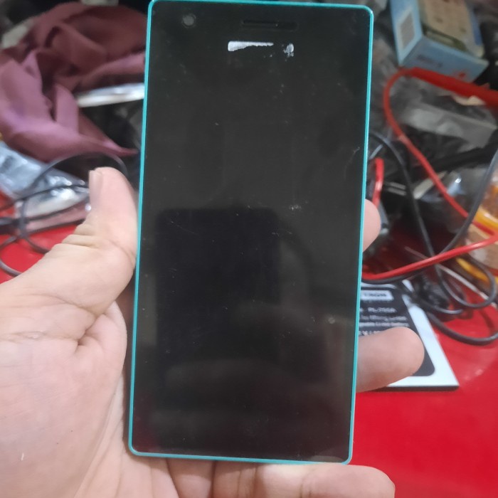 HP ANDROID POLYTRON R2506 RUSAK