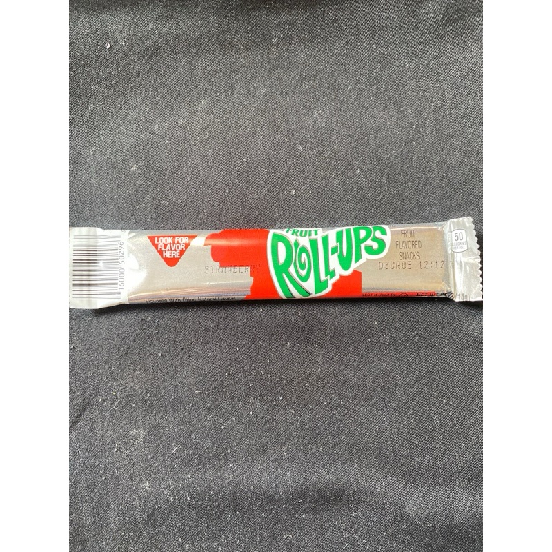 

A Roll-Ups Fruit Candy Halal Original Berpom Aman Harga 1 Pcs Ecer