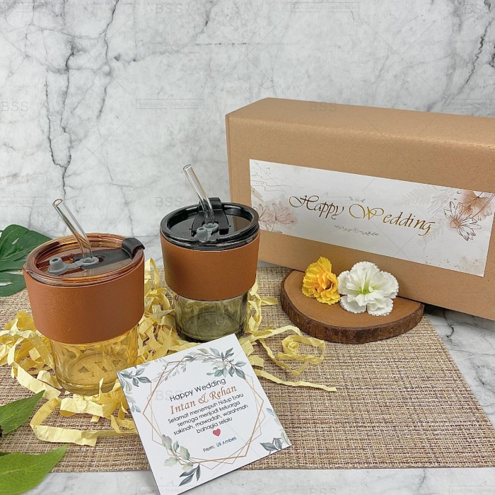 

party- Hampers Wedding Nikah Gelas Sendok Cantik Paket Gift Keluarga Kado