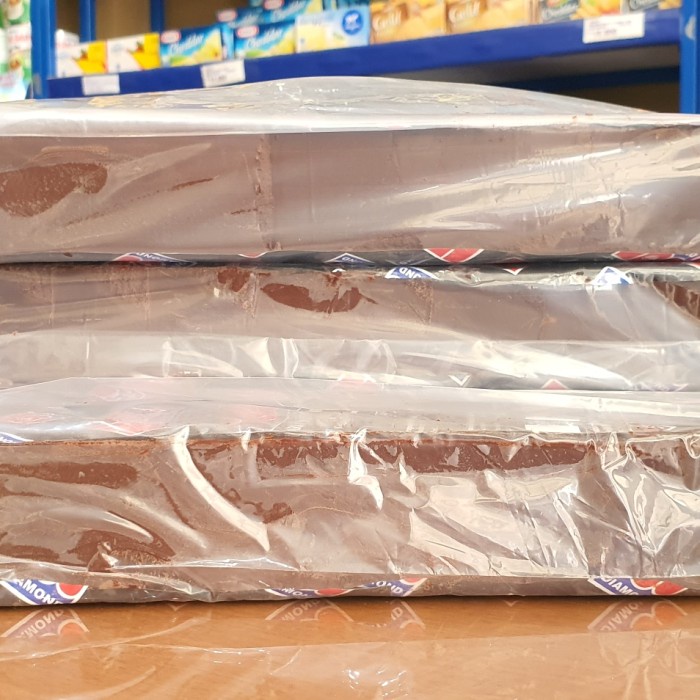 

Lezat- Diamond Dark Chocolate Compound 1Kg Repack