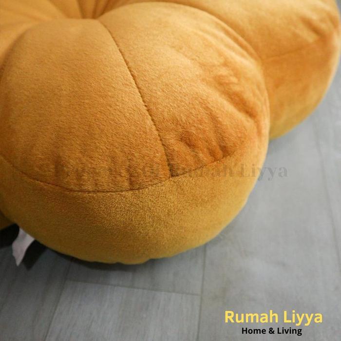 Bantal Duduk Lesehan Aesthetic Cafe Jumbo - Pumpkin Cushion