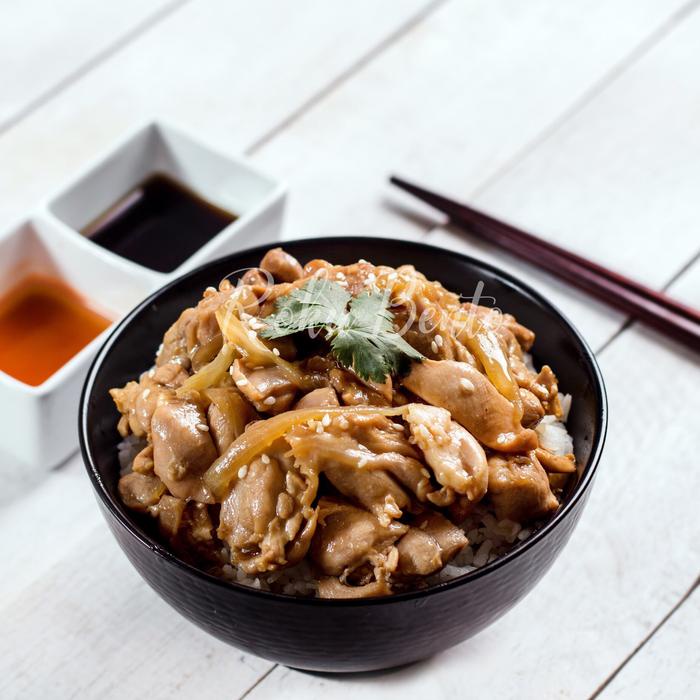 

Lezat- Chicken Teriyaki (Manis) Roku Bento Bandung