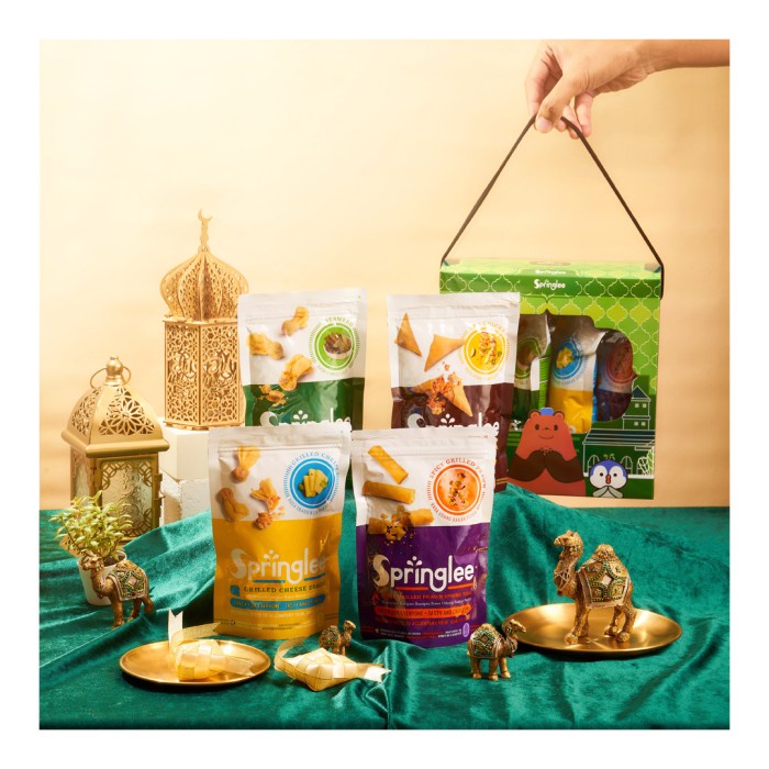 

Lezat- Springlee Premium Parcel Lebaran