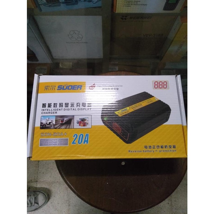 CHARGER ACCU ( CAS AKI ) SOUER 20 AMPERE OTOMATIS MOBIL ORIGINAL