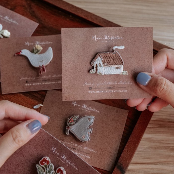 

MEOW ILLUSTRATION WOODLAND STORY EMBROIDERY CLIP