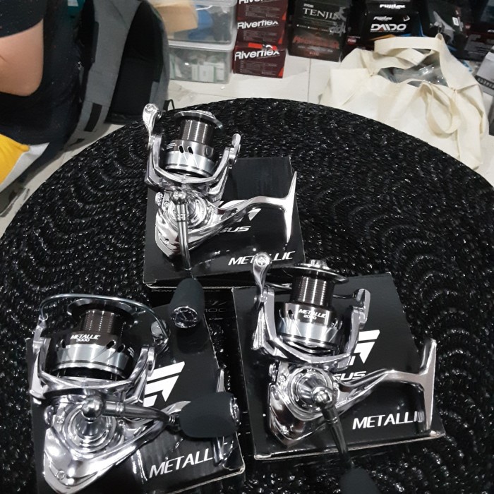 Ready Reel versus metallic 2000 reel power handel body metal