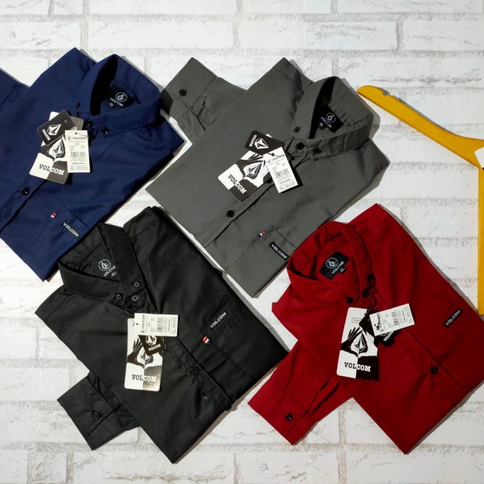 Navero-Kemeja Polos Lengan Panjang Pria Volcom