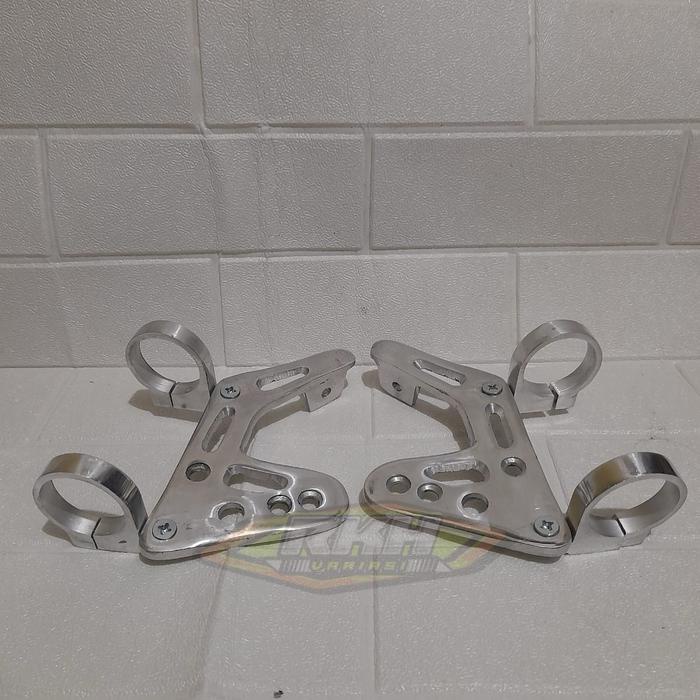 Lampu Depan Rx King Kaca Bening Set Breket Dudukan Copy Bpro Lampu Depan Rx King Oval Kaca Bening