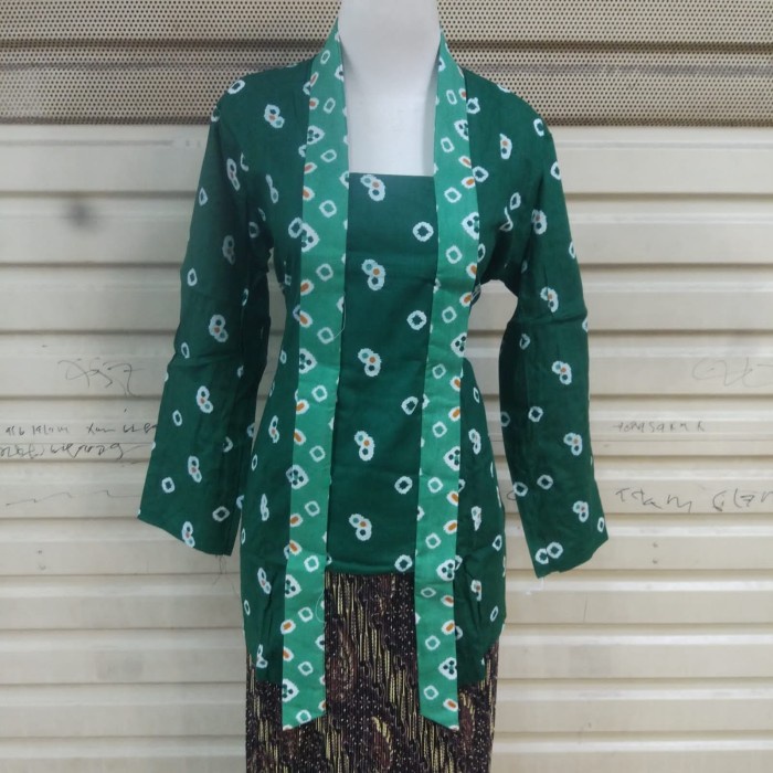 Kebaya Jumputan Kutu Baru Kartini Baju Adat Jawa