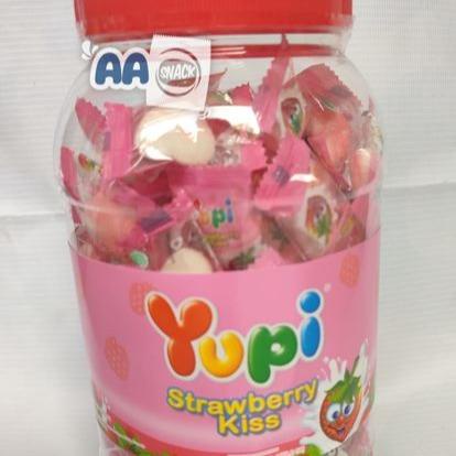 

Kuliner.Kita Permen Yupi Kis Strawberry Ples Isi 125