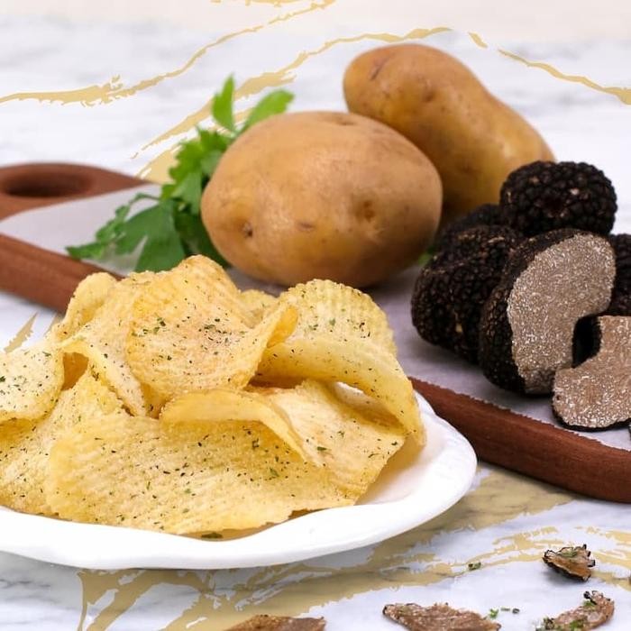 

IRVINS TRUFFLE ZIG ZAG POTATO CHIPS (70GR)