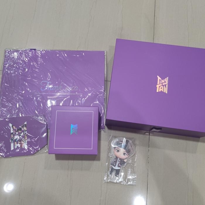Frank & Co tiny tan BTS V frank and co box saja atau dengan 1 anting
