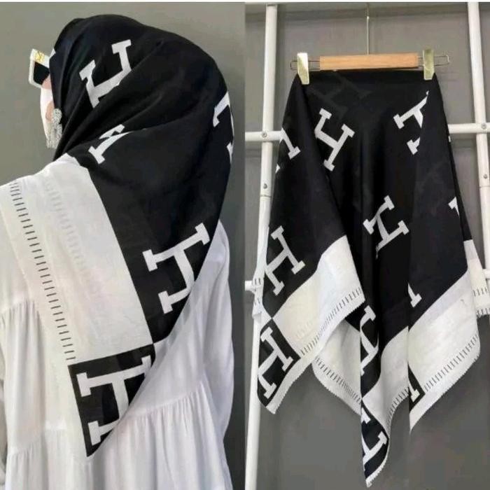 syukron- kerudung/ hijab segi empat motif H terlaris