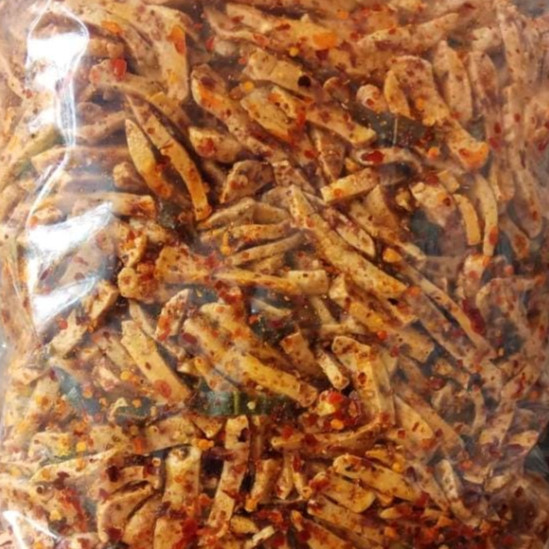 

Cemal Cemil Makyus 1 Kg Basreng Stik Pedas Daunjeruk