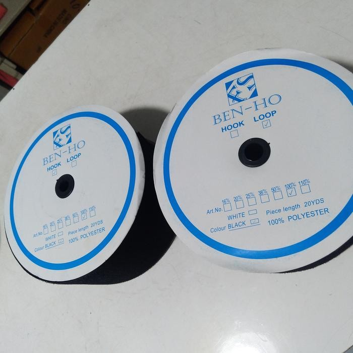 

Velcro Perekat Warna Hitam Lebar 10Cm Sepasang (Kasar Dan Halus) #Gratisongkir